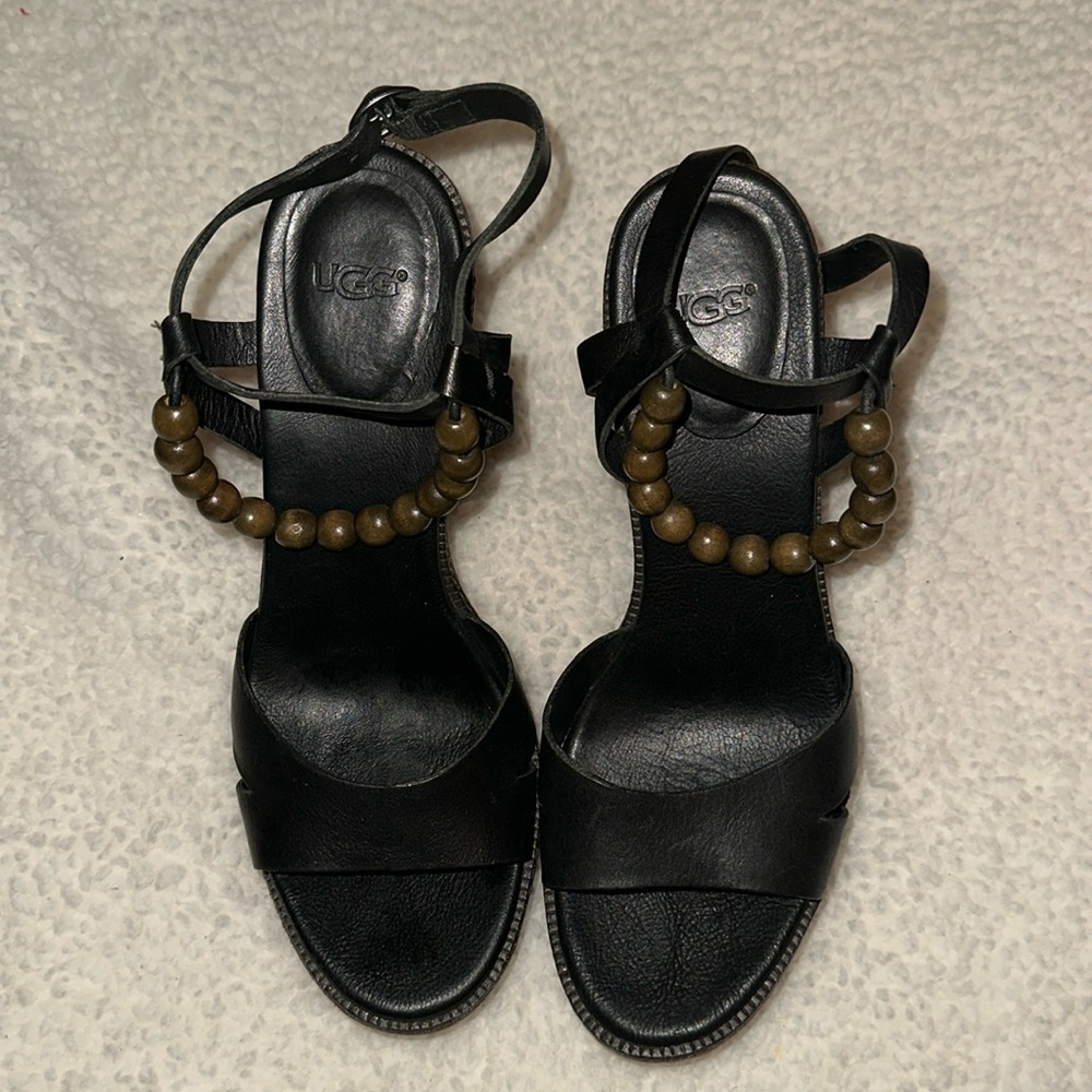 Ugg black sandals - Picture 1 of 6